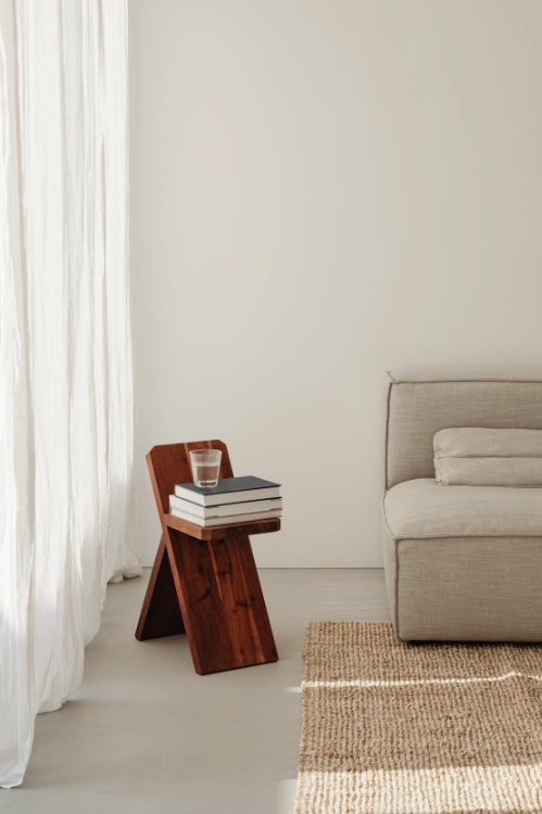 guide-marque-fichiers-finaux-emeline-design livres chaise bois canapé guide de marque emeline design